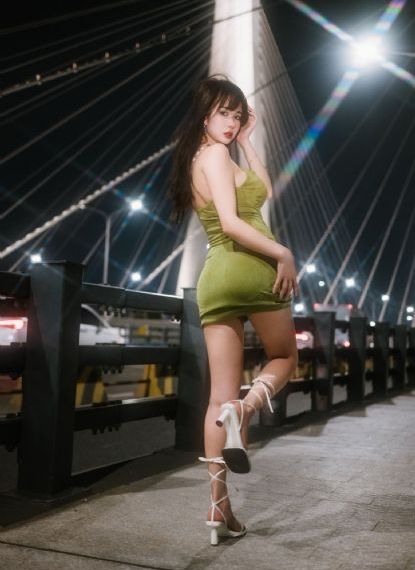 我和岳交换夫妇互换在线观看
